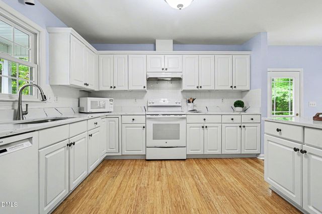 3818 Sky Meadow Drive, Apex, NC 27539