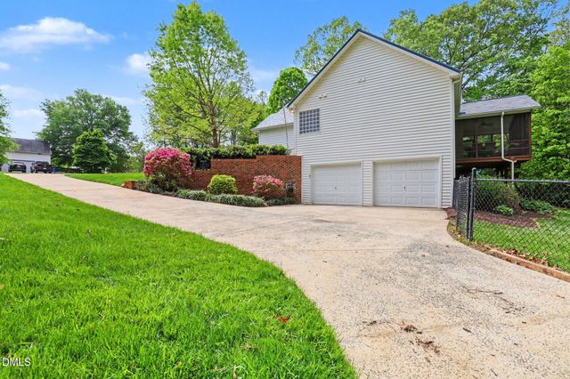 3818 Sky Meadow Drive, Apex, NC 27539