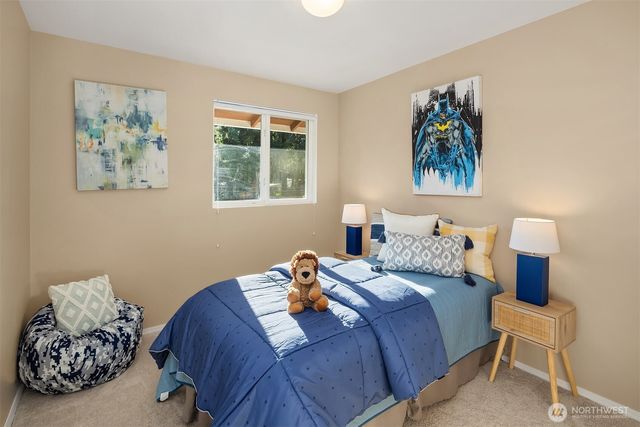 12042 SE 52nd Street, Bellevue, WA 98006