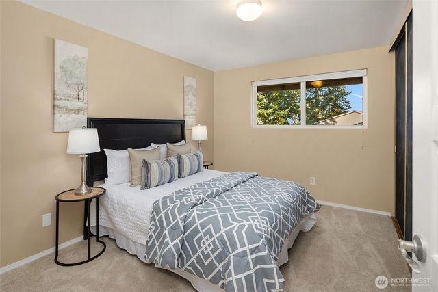 12042 SE 52nd Street, Bellevue, WA 98006