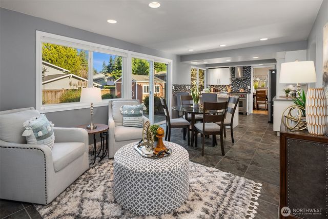 12042 SE 52nd Street, Bellevue, WA 98006