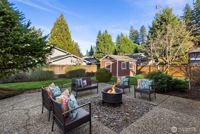 12042 SE 52nd Street, Bellevue, WA 98006