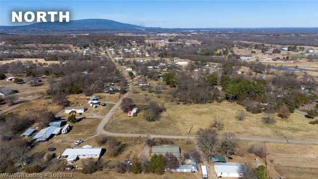 21409 9th Street, Howe, OK 74940