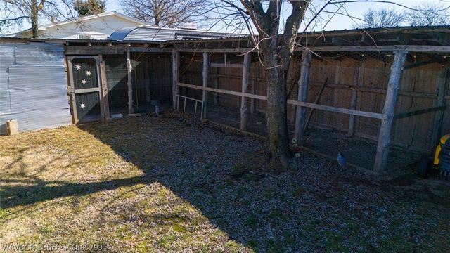 21409 9th Street, Howe, OK 74940