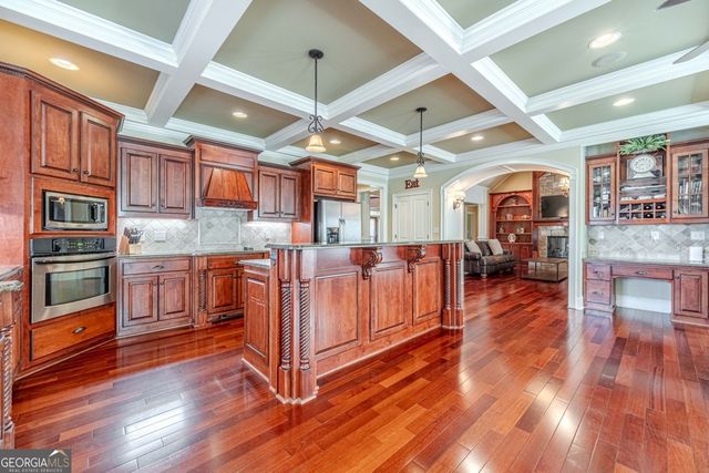 2124 Stonegate Way, Monroe, GA 30656