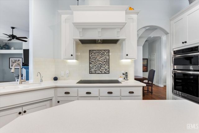 10206 Salisbury Drive, Bakersfield, CA 93311