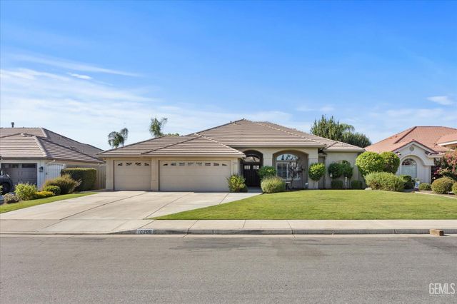 10206 Salisbury Drive, Bakersfield, CA 93311
