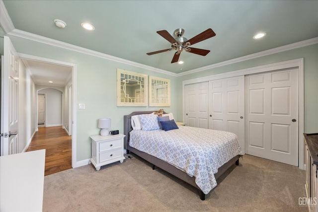 10206 Salisbury Drive, Bakersfield, CA 93311