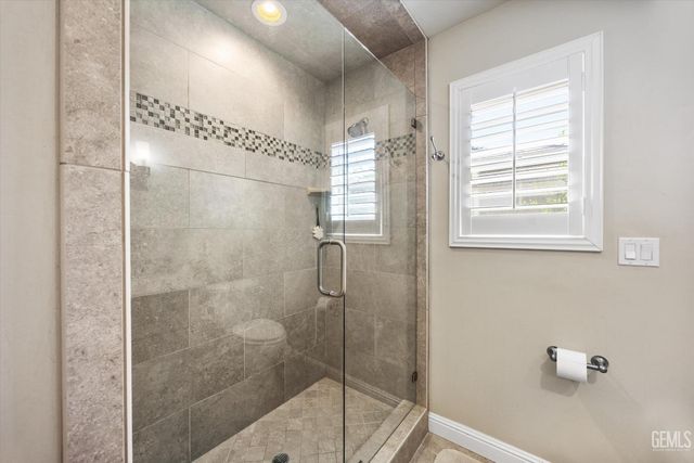 10206 Salisbury Drive, Bakersfield, CA 93311