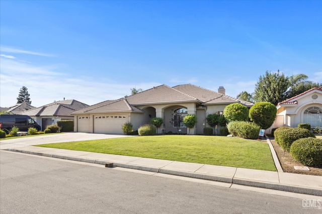 10206 Salisbury Drive, Bakersfield, CA 93311