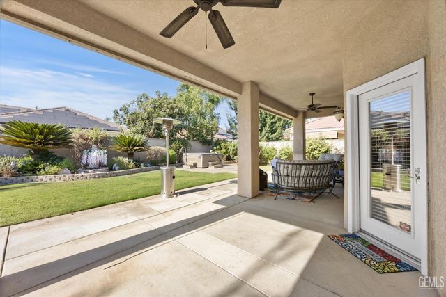 10206 Salisbury Drive, Bakersfield, CA 93311