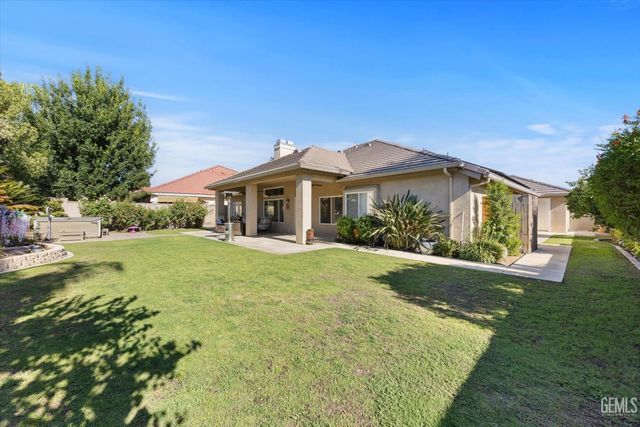 10206 Salisbury Drive, Bakersfield, CA 93311