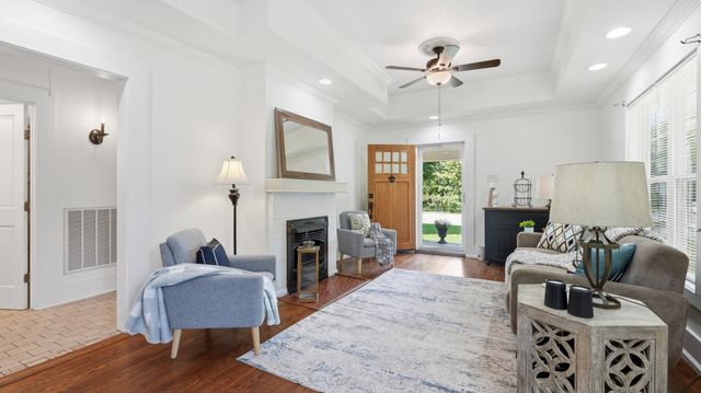 801 S High St, Winchester, TN 37398