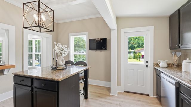 801 S High St, Winchester, TN 37398