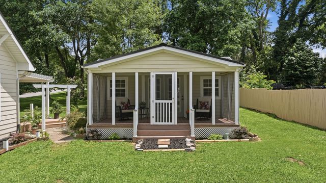801 S High St, Winchester, TN 37398