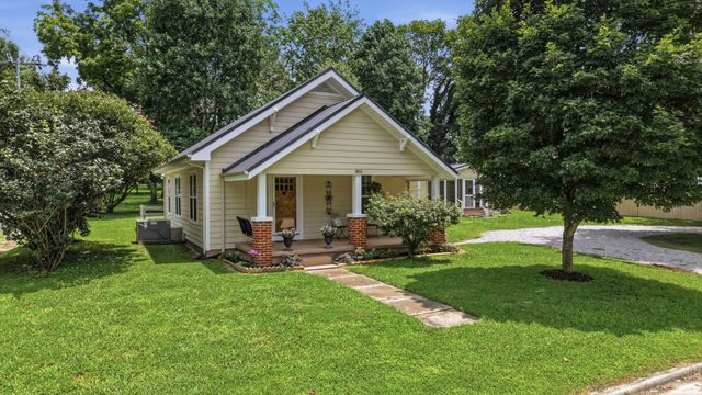 801 S High St, Winchester, TN 37398