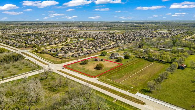 3745 Clayhead Road, Richmond, TX 77406