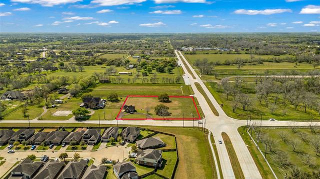 3745 Clayhead Road, Richmond, TX 77406