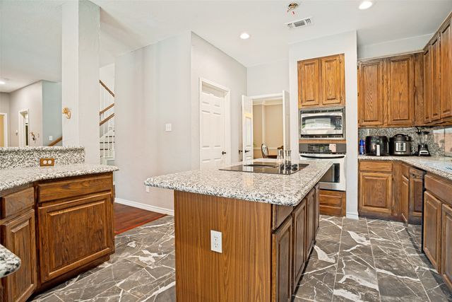 7221 Swallow Branch Lane, Plano, TX 75025