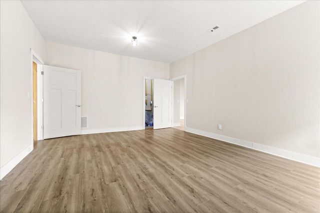 2756 Mcvitty RD, Roanoke, VA 24018