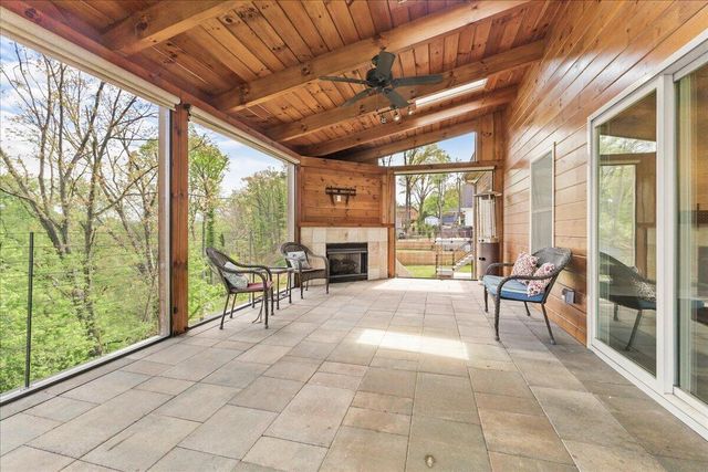 2756 Mcvitty RD, Roanoke, VA 24018