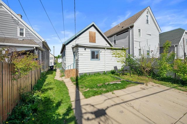 2348 16th STREET, Milwaukee, WI 53215