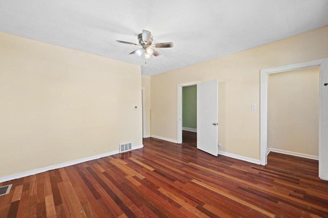 2348 16th STREET, Milwaukee, WI 53215