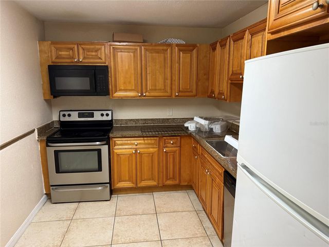 3906 VERSAILLES DRIVE 3906A, Orlando, FL 32808