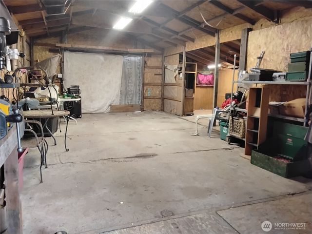 20 Round Up Road, Oroville, WA 98844