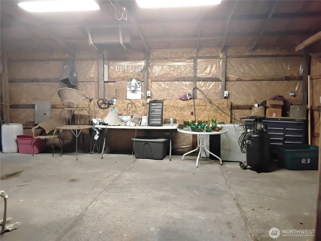 20 Round Up Road, Oroville, WA 98844