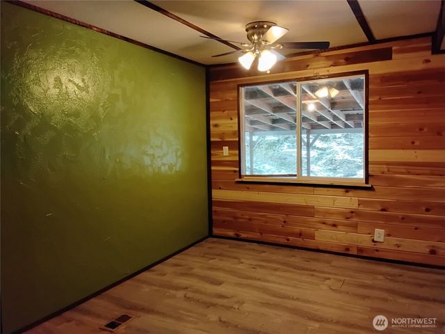 20 Round Up Road, Oroville, WA 98844