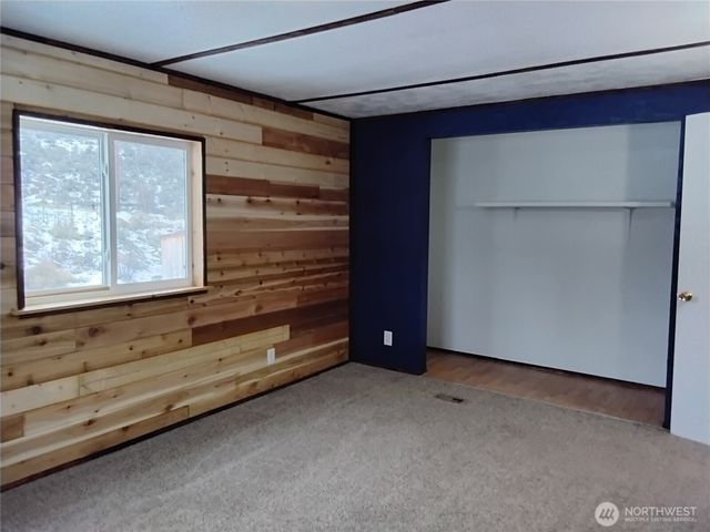 20 Round Up Road, Oroville, WA 98844