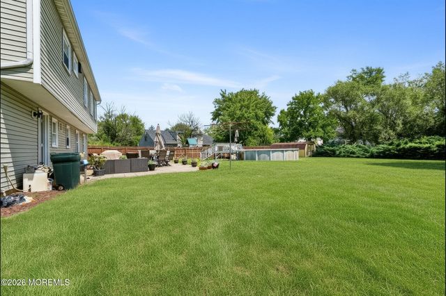 209 Hearth Court W, Lakewood, NJ 08701