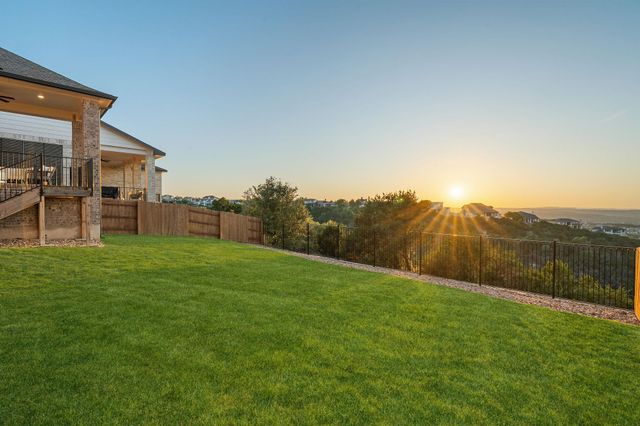 6220 Sontag DR, Austin, TX 78738