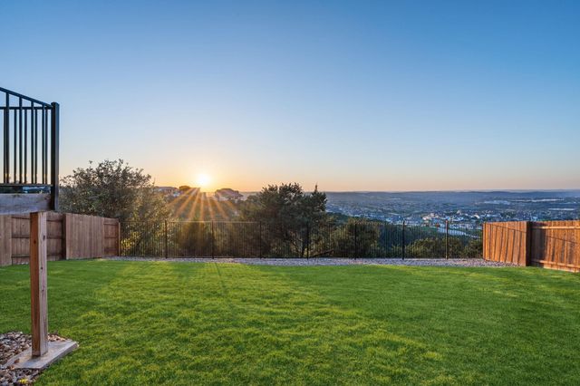 6220 Sontag DR, Austin, TX 78738