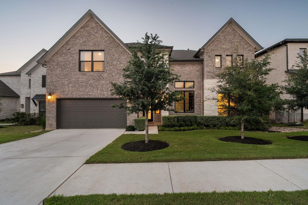 6220 Sontag DR, Austin, TX 78738