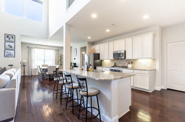 717 Rio Concho Trail, Mckinney, TX 75071