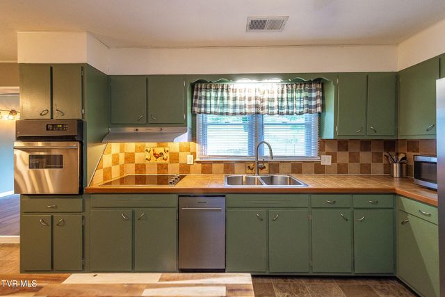 1115 Qualls Road, Kingsport, TN 37660