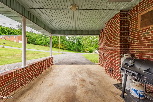 1115 Qualls Road, Kingsport, TN 37660
