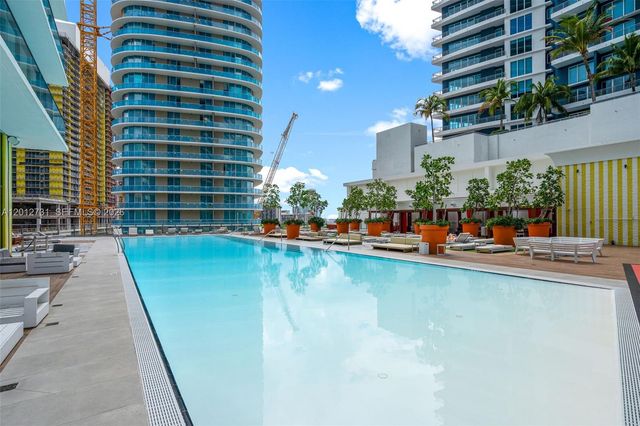 1300 S Miami Ave PH5209, Miami, FL 33130