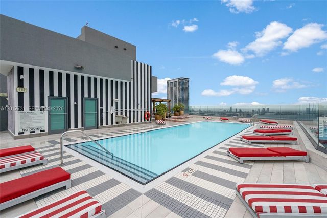 1300 S Miami Ave PH5209, Miami, FL 33130