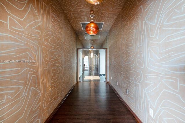 1300 S Miami Ave PH5209, Miami, FL 33130