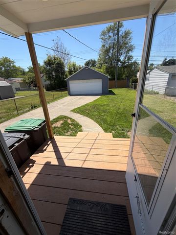 5924 Katherine Street, Taylor, MI 48180