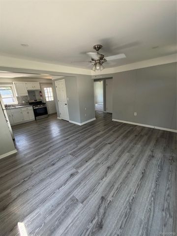5924 Katherine Street, Taylor, MI 48180