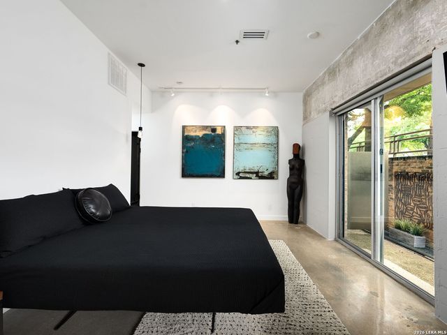 1115 S Alamo St Unit 2102, San Antonio, TX 78210