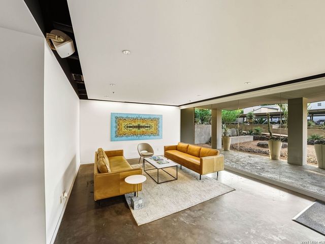1115 S Alamo St Unit 2102, San Antonio, TX 78210