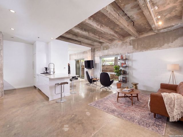 1115 S Alamo St Unit 2102, San Antonio, TX 78210