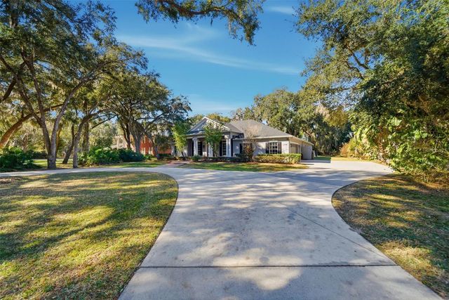 2304 INDIAN MOUND TRAIL, Kissimmee, FL 34746