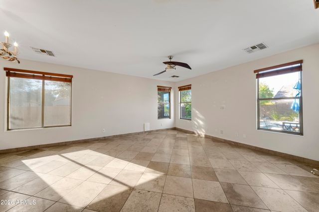 2218 W MAGDALENA Lane, Phoenix, AZ 85041