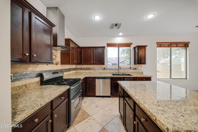 2218 W MAGDALENA Lane, Phoenix, AZ 85041